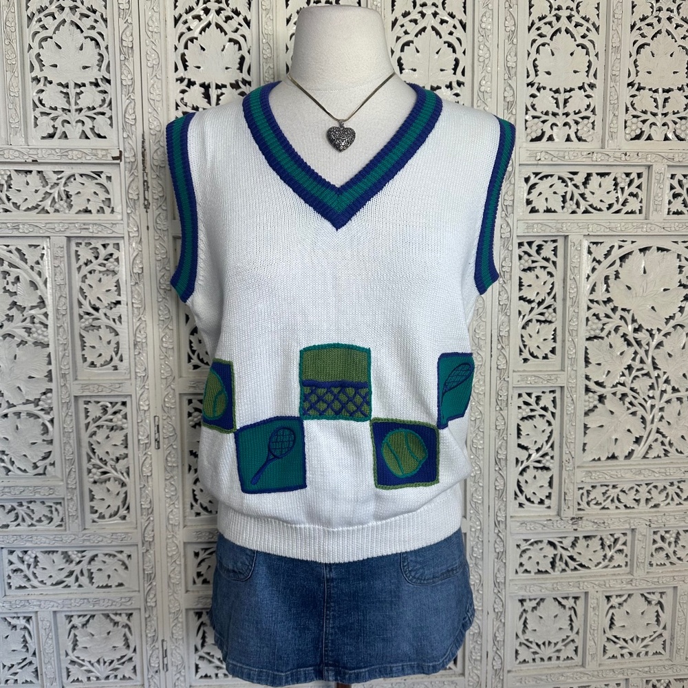 Vtg‎ Quantum Sport V Neck Tennis Theme Preppy Academia Sweater Vest Sz Small